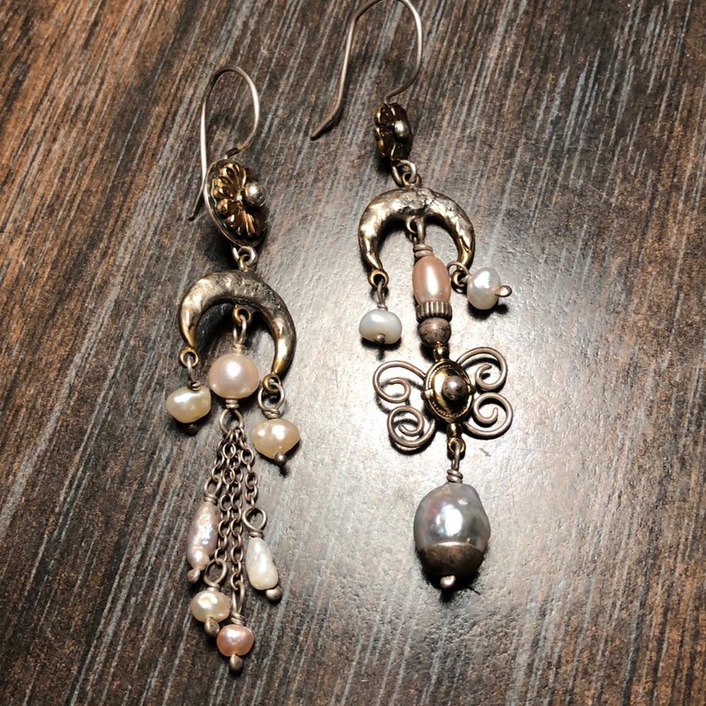 French wire pearl drop earrings